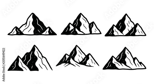 Φωτογραφία Hand Drawn Mountain Peaks Collection - Vector Graphic Illustrations