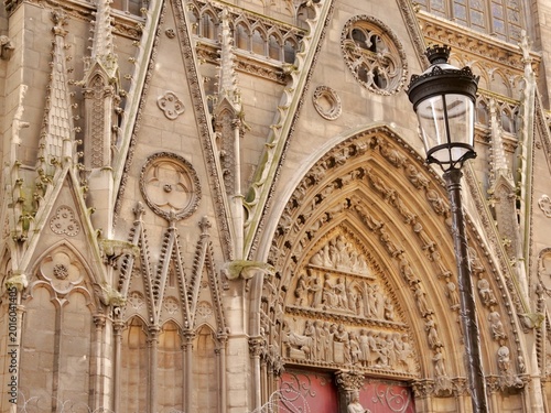 Fotografie Close-up of the Saint Stephen Portal on the south facade of Notre-Dame de Paris