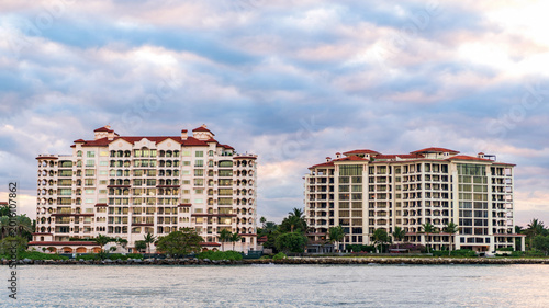 Fotografie Fisher island cityscape