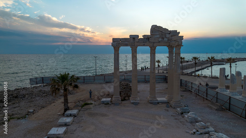 Obraz na płótnie Aerial View of the Ancient Temple of Apollo at Sunset by the Mediterranean Sea i