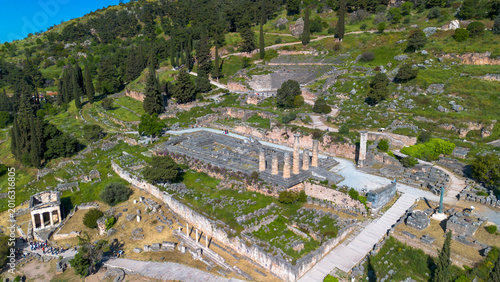 Принти на полотні Aerial View of the Ancient Temple of Apollo and Ruins in Delphi Greece
