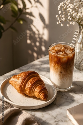 Breakfast reel cover