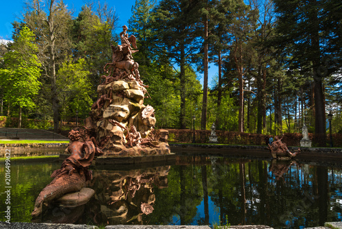 Photographic collection of the monumental fountains and gardens of La Granja de San Ildefonso in Segovia,