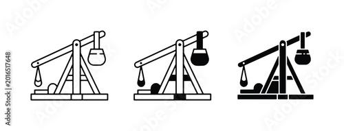 Foto Medieval trebuchet catapult icons, ancient siege engine vector set, black and wh