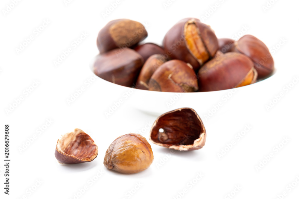 Fototapeta premium Chinese Traditional Snack Sugar Roasted Chestnuts
