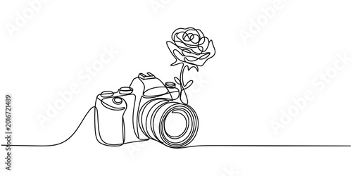 Photos Continuous one line drawing of a professional digital slr camera with rose flowe