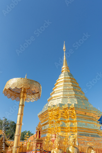 Fotografie tourist attractions of interest, The most beautiful Viewpoint Wat phra that doi