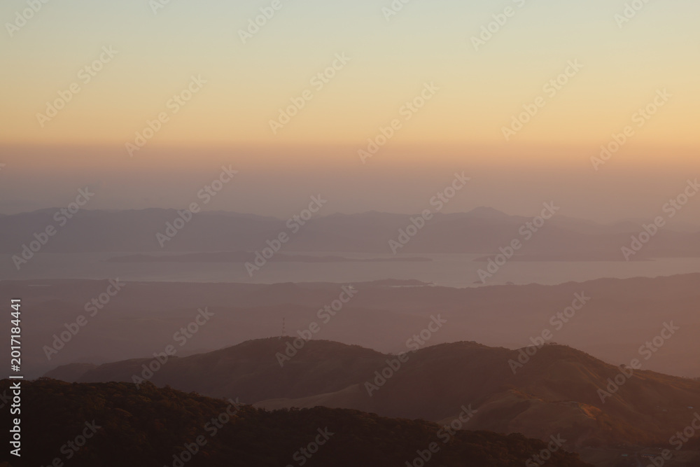 Obraz premium Sunset from Costa Rica Monteverde