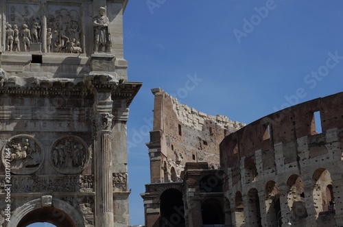 Colosseo e Arco di Traiano