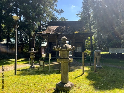 Fotografie Wakasahime Shrine (Wakasa Ichinomiya Shrine) in Obama, Fukui, Japan