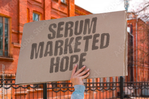 Canvastavla "Serum Marketed Hope" Luxury skincare serums are marketed on emotional appeal rather than evidence