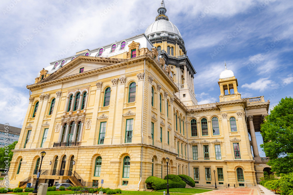 Obraz premium Illinois State Capitol in Spring in Springfield Illinois