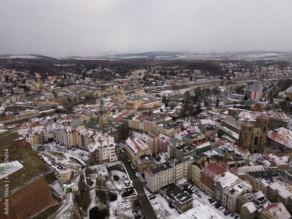 Obraz premium Drone flight over Kłodzko, duwing winter time