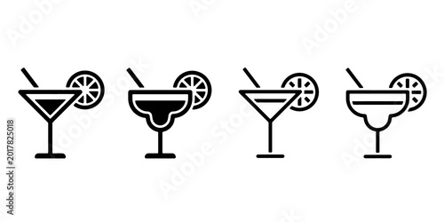 Fotografie Margarita cocktail glass icon set