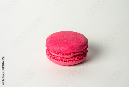 Tableau sur toile A raspberry macaroon with a soft, chewy texture and sweet-tart berry flavor, perfect as a delicate dessert, elegant treat, or indulgent snack