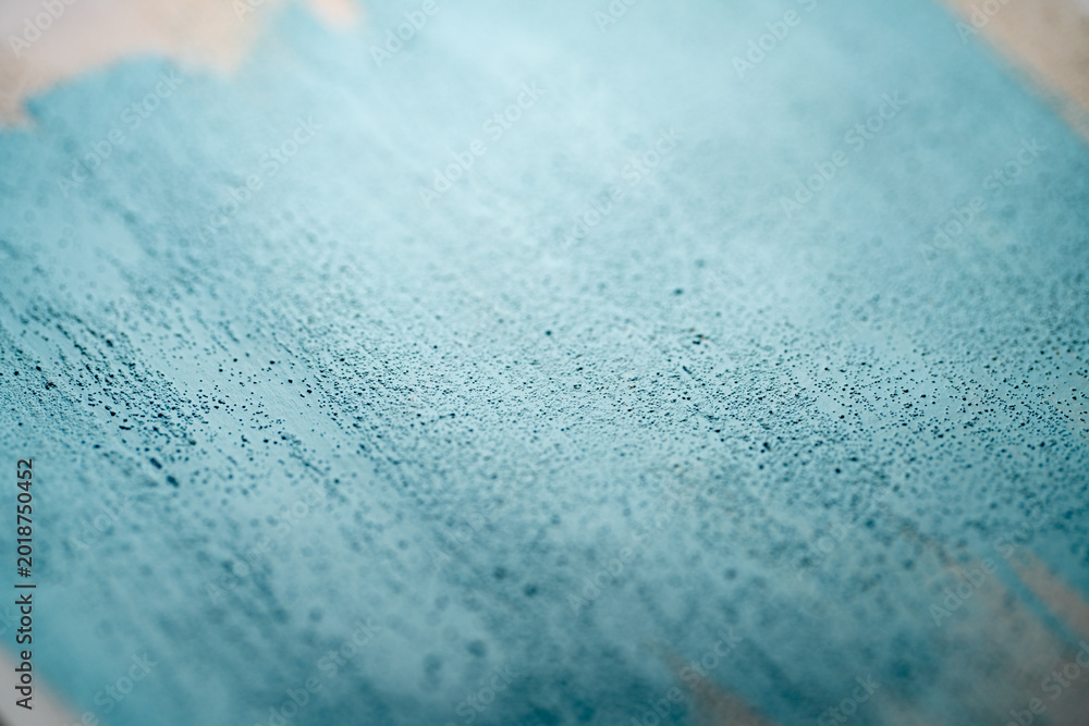 Obraz premium Soft blue textured background with watercolor brush effect