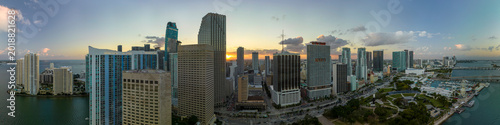 Photos Evening urban landscape of downtown district of Miami Brickell in Florida, USA
