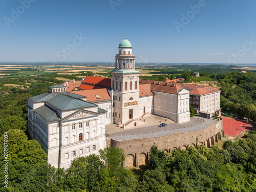 Foto Aerial view about the Benedictine Archabbey of Pannonhalma