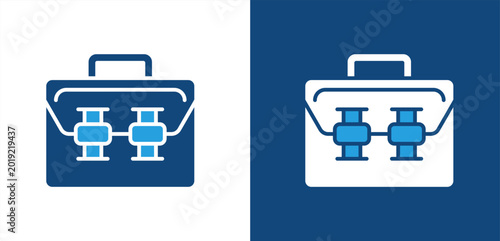 Photos talk icon, with light and dark background.