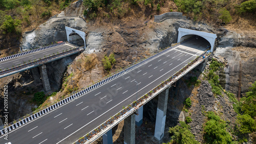 Obraz na płótnie Mumbai Pune Miss,Cable Stayed Bridge Aerial Viewing Link ,Mumbai Pune Expressway