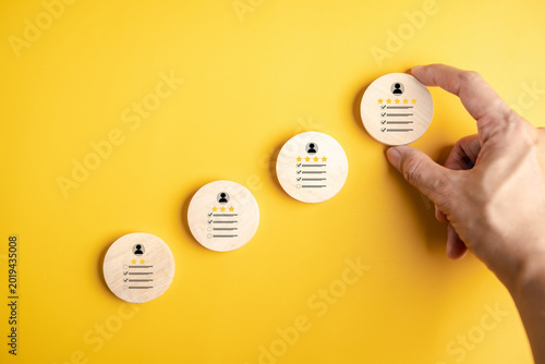 Fotografie Career advancement promotion and employee performance review