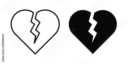 Tablou pe pânză Broken heart icon on white background.