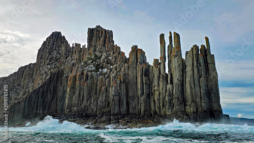 Φωτογραφία Cape Raoul with waves and spray