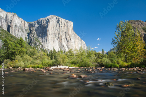 Billede på lærred Natural scenery of El Capitan in Yosemite National Park, California, USA