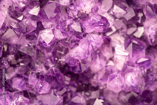 Canvas Print Amethyst purple crystals