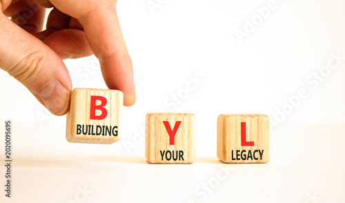 Bild auf Leinwand BYL building your legacy symbol