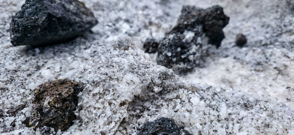 Εκτύπωση καμβά Close-up of salt crystals evaporated from ocean water against the background of