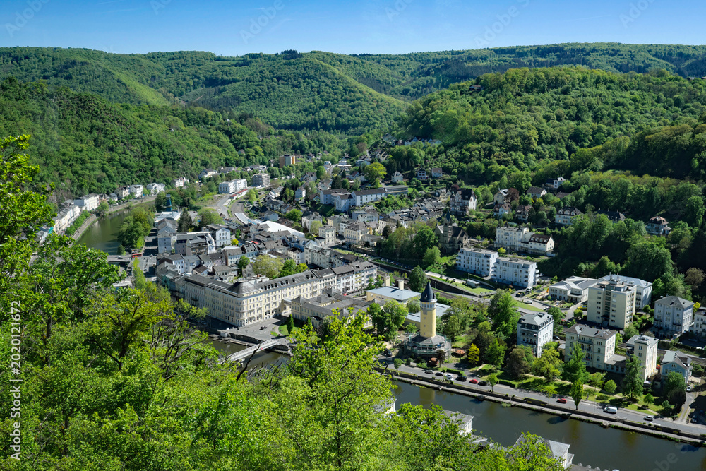 Φωτογραφία Blick auf Bad Ems an der Lahn mit Gebäude Statistisches Landesamt im Mai 2026 -
