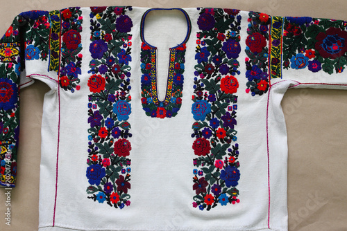 Photos National ornament on Ukrainian embroidery