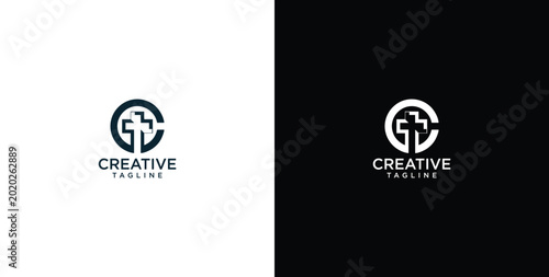 Quadro em tela Modern and elegant letter C logo design featuring an integrated Christian cross symbol, enclosed within a clean circular shape