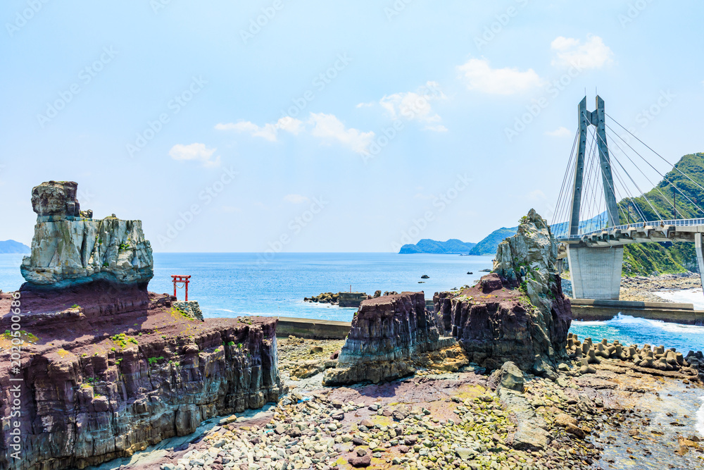 Fototapeta premium 初夏の甑大明神橋 鹿児島県薩摩川内市