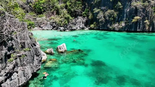 A drone flight over the paradise islands of the Philippines