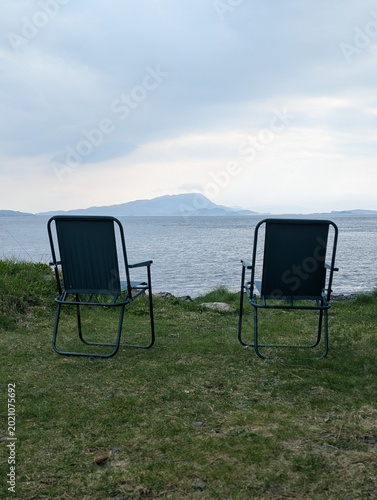 2 travel chairs
