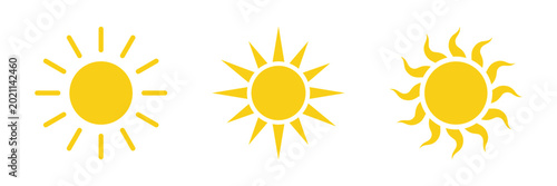 Summer sun icon. Minimal sun symbol vector. Transparent PNG