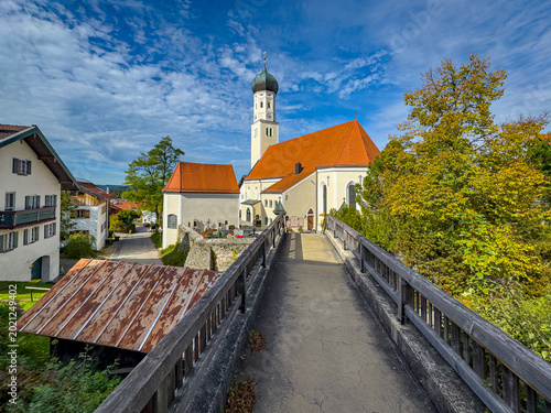 Kirche St. Laurentius im bayerisch Königsdorf