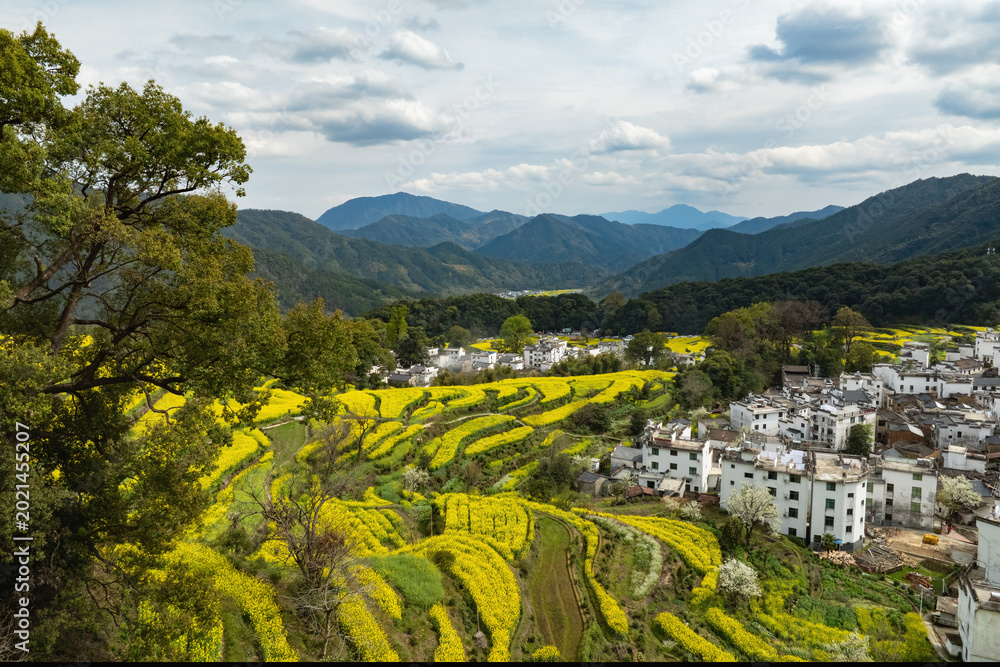 Fototapeta premium Spectacular Longji terraced fields create a natural landscape in Guilin, Guangxi Province, China.