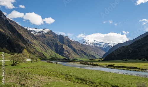 Matukituki River, snow covered mountains, Mount Aspiring National Park, Otago, South Island, New Zealand