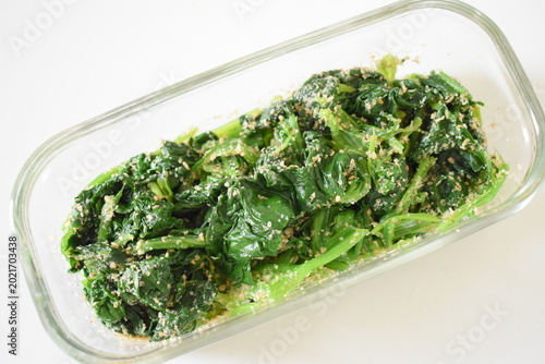 ほうれん草の胡麻和え