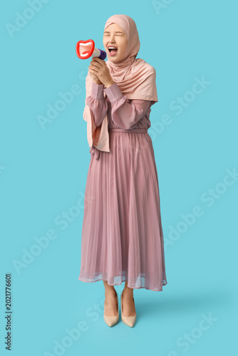 Young Asian Muslim woman sh...