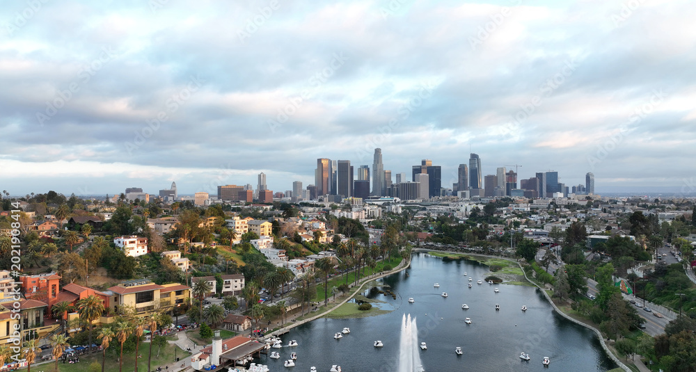Fototapeta premium Los Angeles cityscape urban modern buildings. Los Angeles downtown financial district towers. Los Angeles aerial panorama California city. Los Angeles architecture towers district.