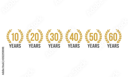 Foto Anniversary Milestone Golden Laurel Wreaths 10 to 60 Years Set