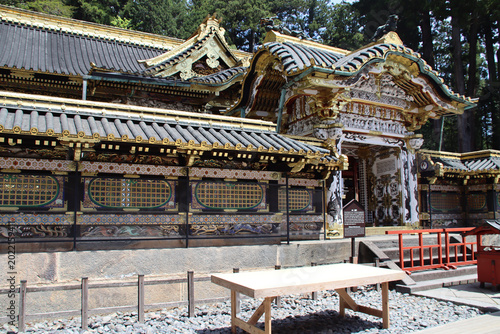 Принти на полотні karamon gate and hall (haiden) in a buddhist and funerary complex (tosho-gu) in