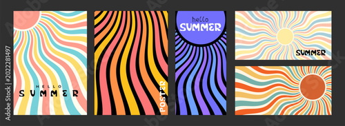 Tableau sur toile Set of retro summer posters with colorful wavy lines and sun shapes in a groovy