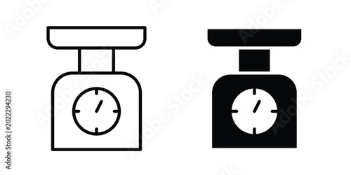 Photos Kitchen scales icon pack in line art and flat design style