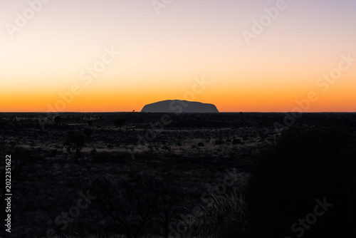 Foto Beautiful view of Uluru rock at dawn, NT, Australia.