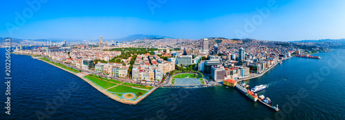 Billede på lærred Cumhuriyet square aerial panoramic view in Izmir city in Turkey